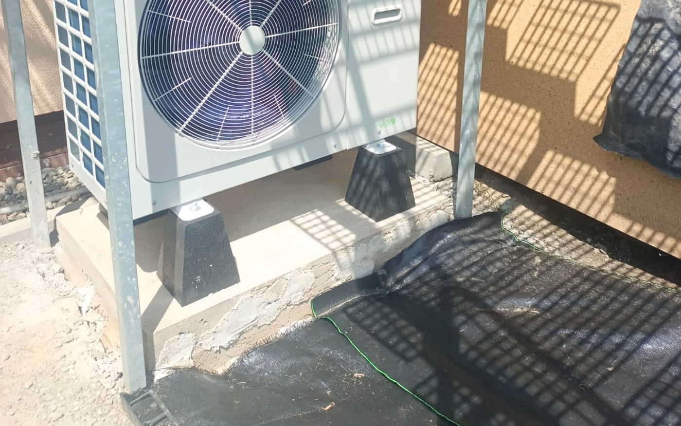 Jednostka zewnętrzna pompy ciepła split 10 kW